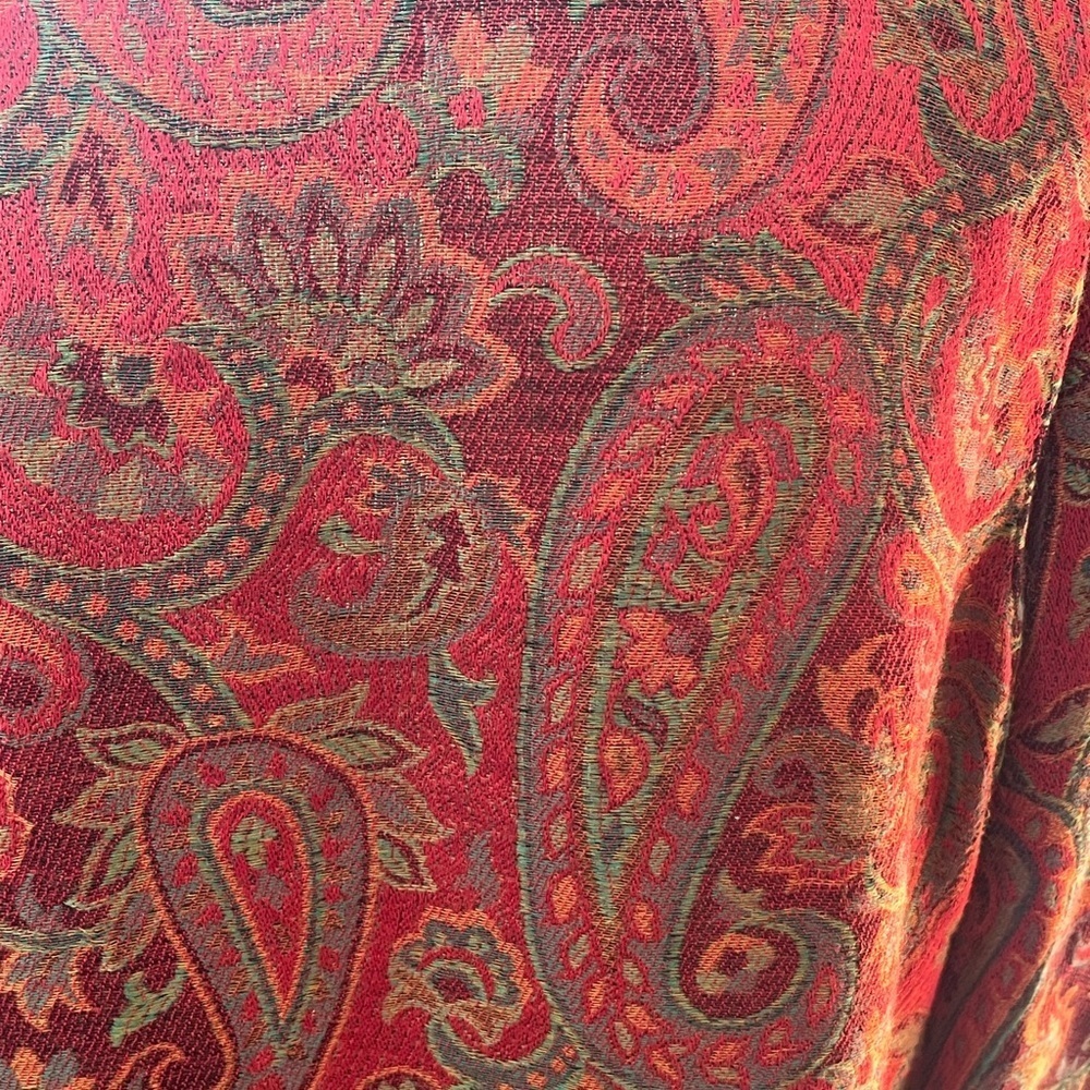 Soft Surroundings Vibrant Red and Gold Paisley Tunic size M - Picture 6 of 8